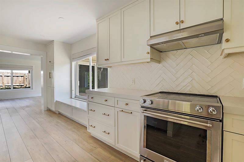 Image 15 of 56 For 2445 7th St  