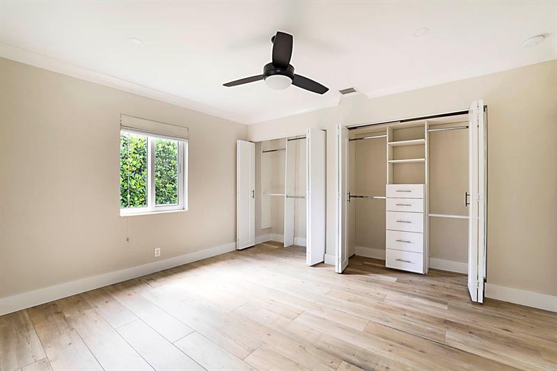 Image 19 of 56 For 2445 7th St  