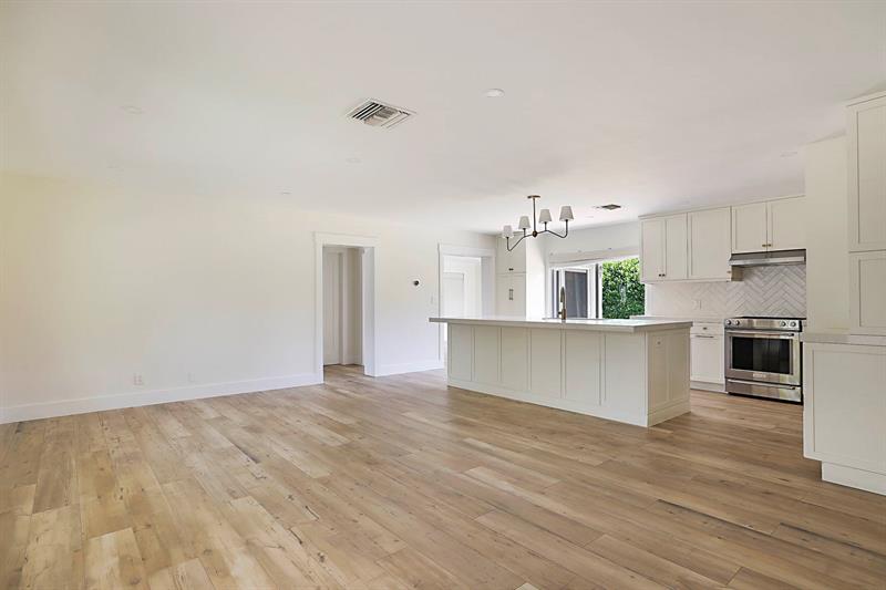 Image 7 of 56 For 2445 7th St  