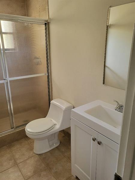Image 8 of 13 For 11327 Royal Palm Blvd  1