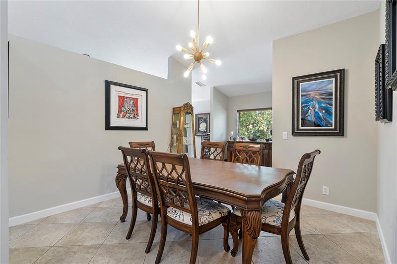 Image 21 of 56 For 6351 52nd St