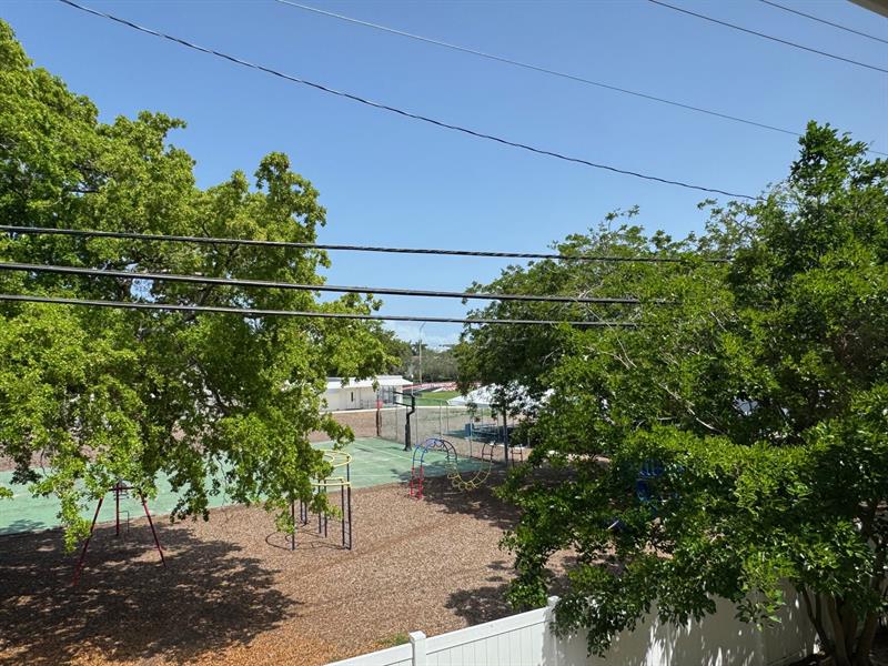 Image 8 of 19 For 5700 22nd Way  328