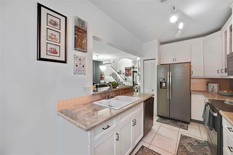 Image 14 of 34 For 12692 14th St