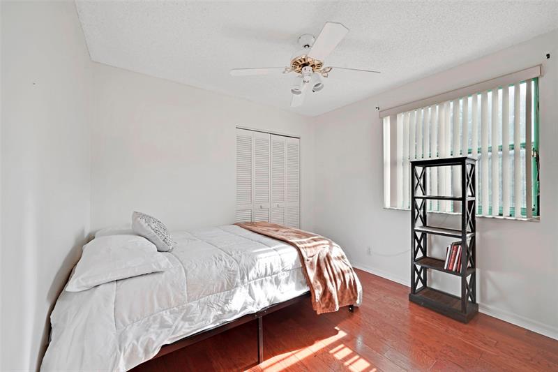 Image 22 of 34 For 12692 14th St