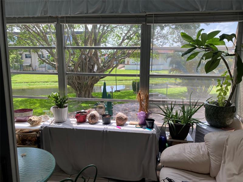 Image 3 of 10 For 3001 46th Ave  205
