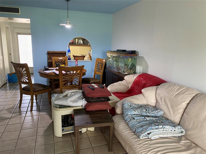 Image 6 of 10 For 3001 46th Ave  205