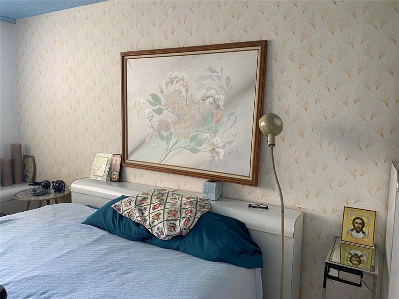 Image 7 of 10 For 3001 46th Ave  205