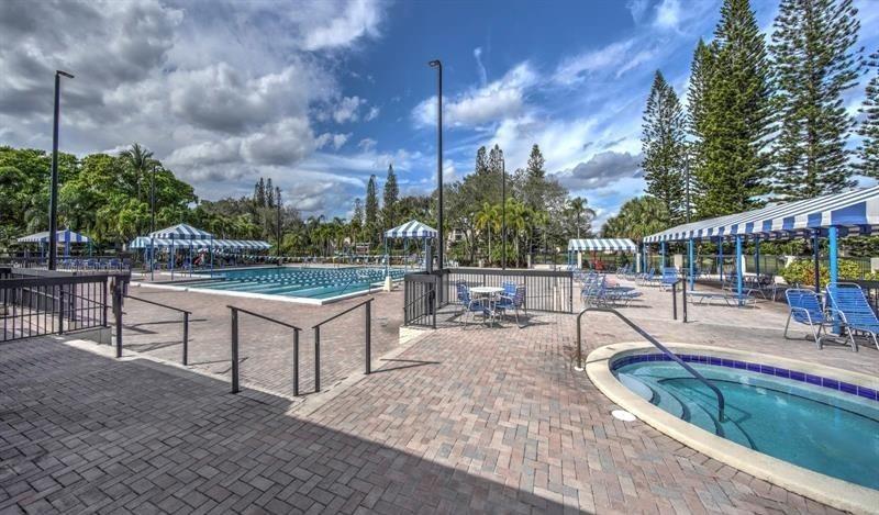 Image 20 of 39 For 2767 Carambola Cir  203
