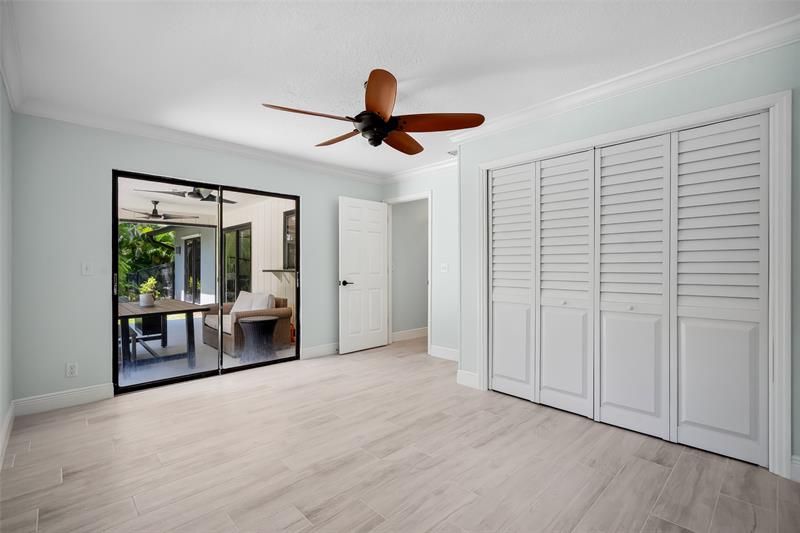 Image 13 of 22 For 6361 Phillips Bend Avenue