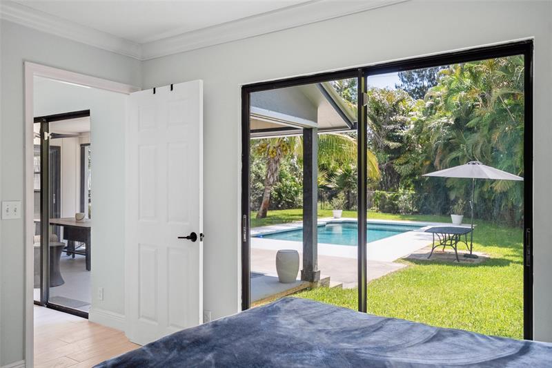 Image 16 of 22 For 6361 Phillips Bend Avenue