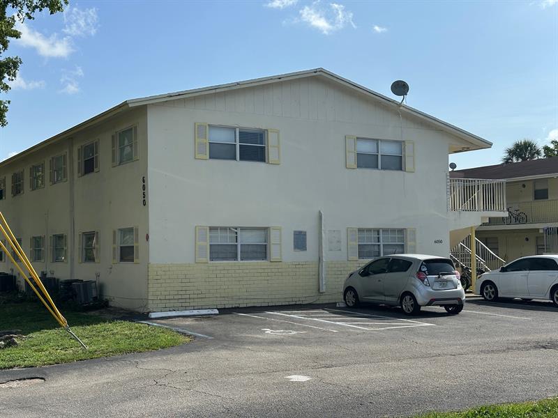 Details for 6050 8th St  8, Margate, FL 33063