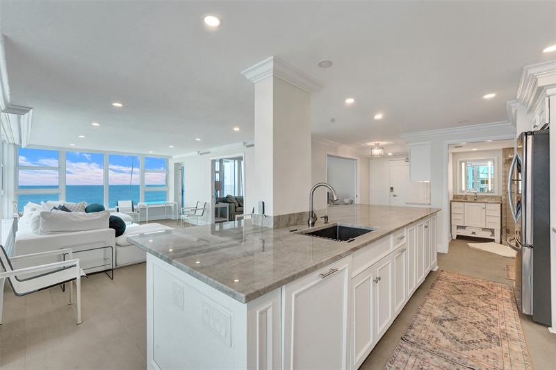 Image 17 of 56 For 1620 Ocean Blvd  8a