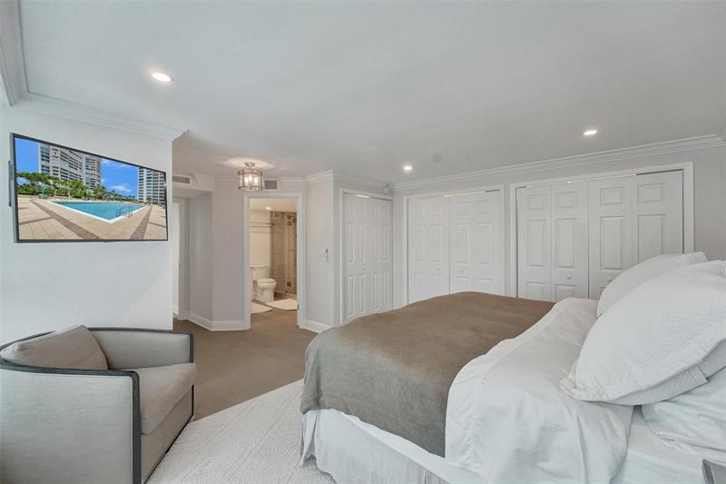 Image 31 of 56 For 1620 Ocean Blvd  8a