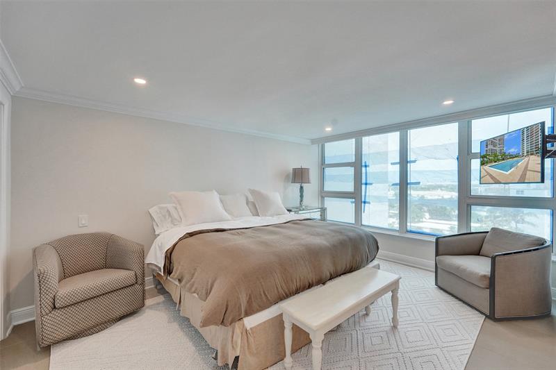 Image 33 of 56 For 1620 Ocean Blvd  8a