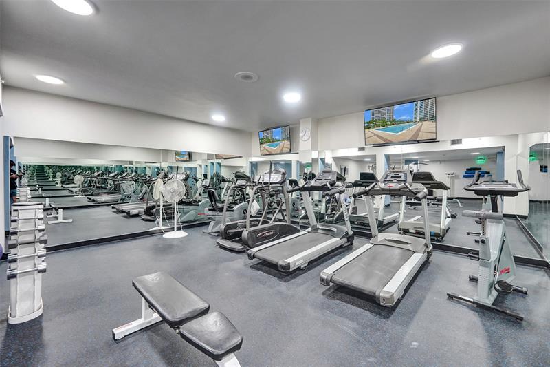 Image 47 of 56 For 1620 Ocean Blvd  8a
