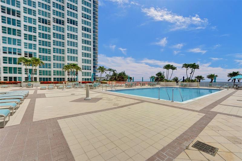 Image 51 of 56 For 1620 Ocean Blvd  8a