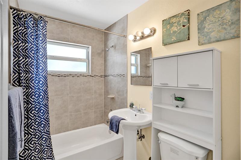 Image 13 of 24 For 2695 1st Ct  2