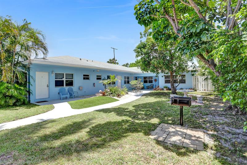 Image 14 of 24 For 2695 1st Ct  2