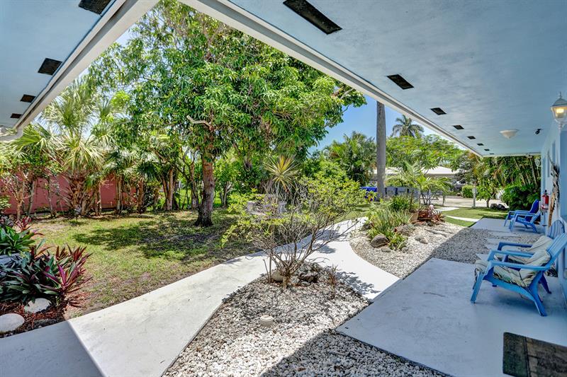 Image 16 of 24 For 2695 1st Ct  2