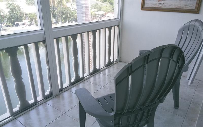 Image 11 of 27 For 460 Paradise Isle Blvd  301