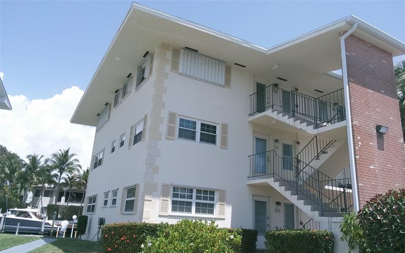 Image 26 of 27 For 460 Paradise Isle Blvd  301