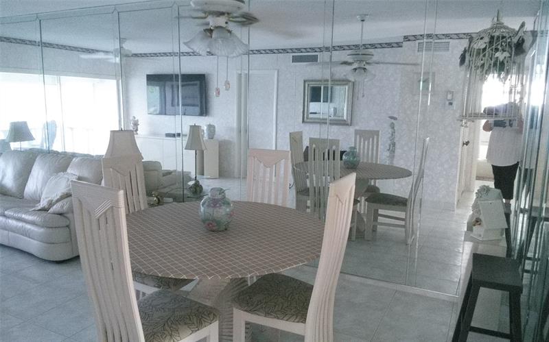 Image 8 of 27 For 460 Paradise Isle Blvd  301