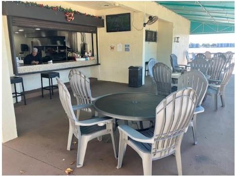 Image 25 of 30 For 109 Lake Emerald Dr  204