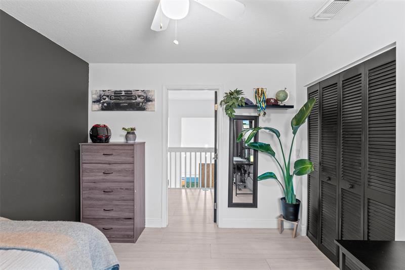 Image 38 of 82 For 226 180th Ave