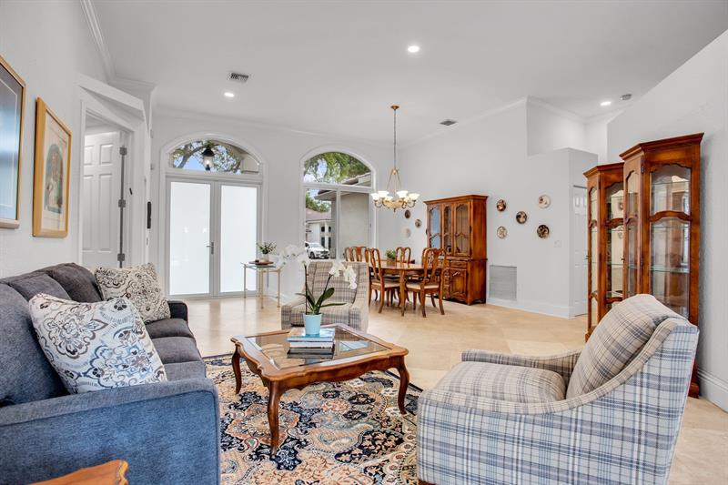 Image 12 of 53 For 2615 Oakbrook Ct