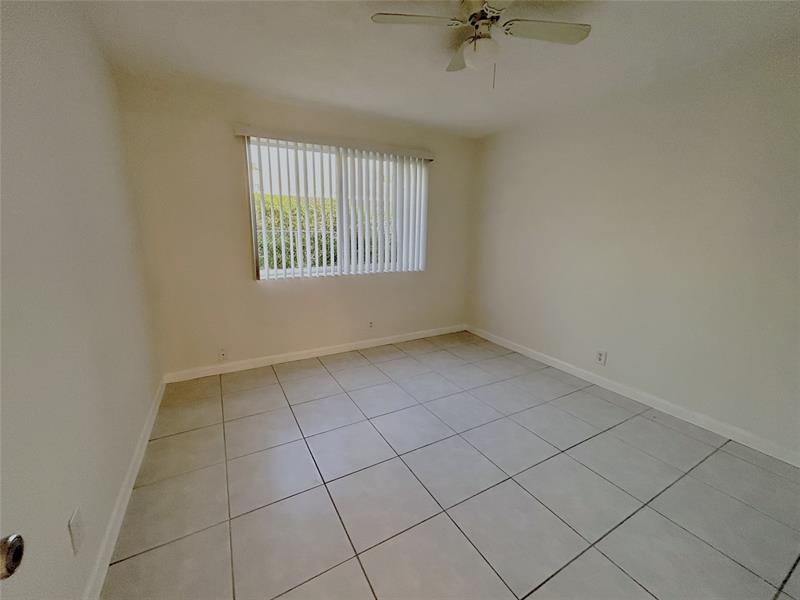 Image 11 of 11 For 2175 56th St  109