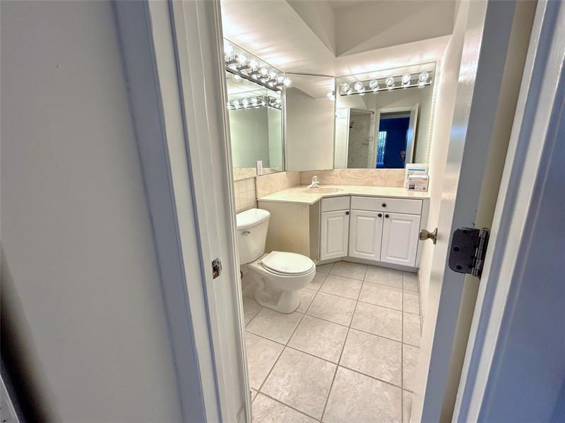 Image 9 of 11 For 2175 56th St  109