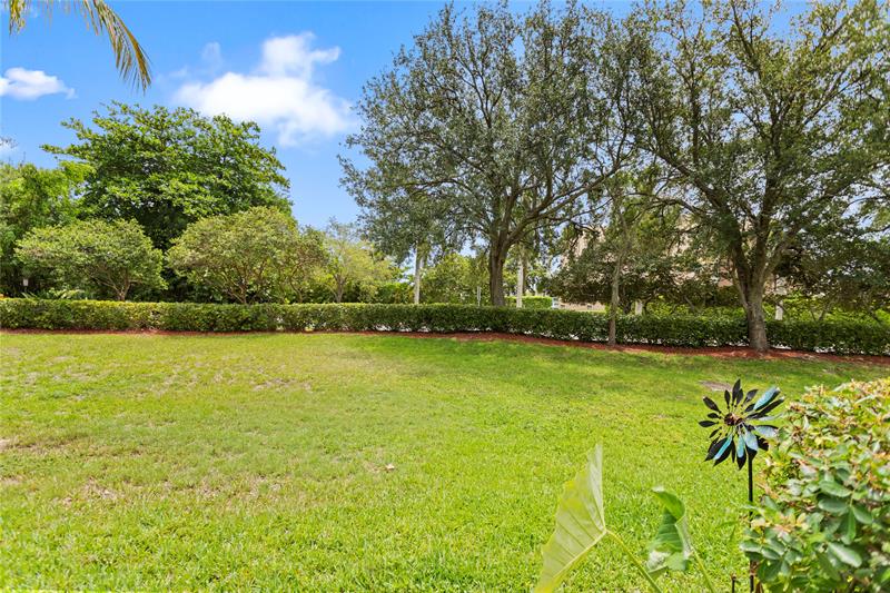 Image 26 of 26 For 7856 Dixie Beach Cir  7856