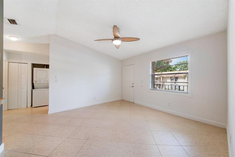 Image 12 of 22 For 9466 Boca Cove Cir  315