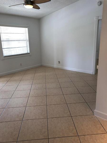 Image 4 of 8 For 9466 Boca Cove Cir  315
