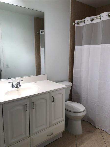 Image 6 of 8 For 9466 Boca Cove Cir  315