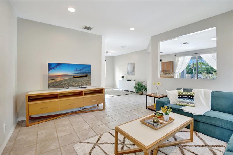 Image 14 of 73 For 1492 Zenith Way