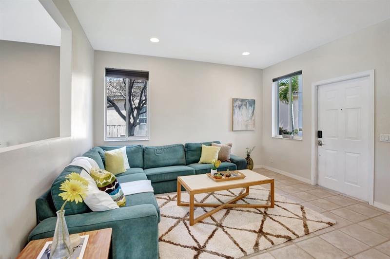 Image 15 of 73 For 1492 Zenith Way