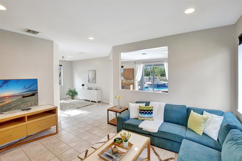 Image 17 of 73 For 1492 Zenith Way
