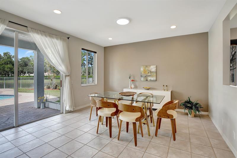 Image 21 of 73 For 1492 Zenith Way