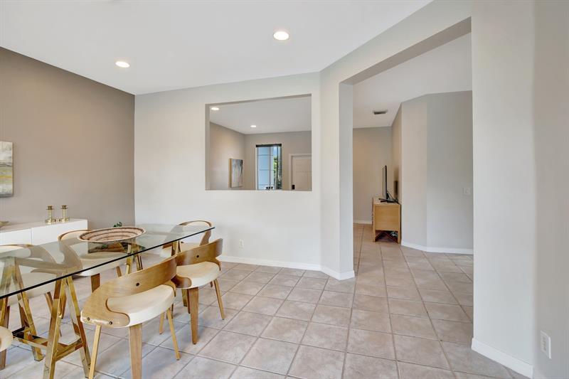 Image 26 of 73 For 1492 Zenith Way