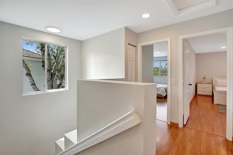Image 32 of 73 For 1492 Zenith Way