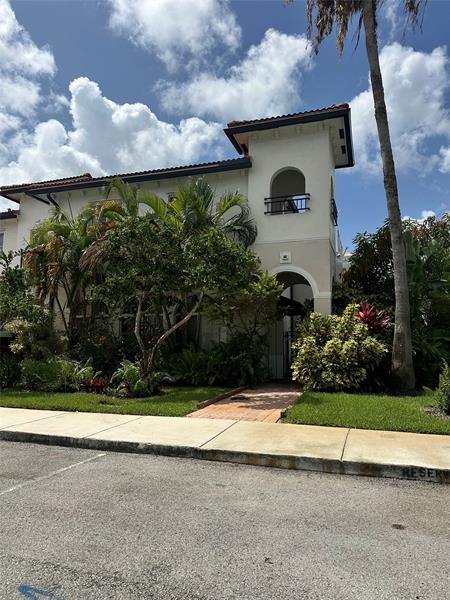 Details for 2987 36th Way  2987, Lauderdale Lakes, FL 33311