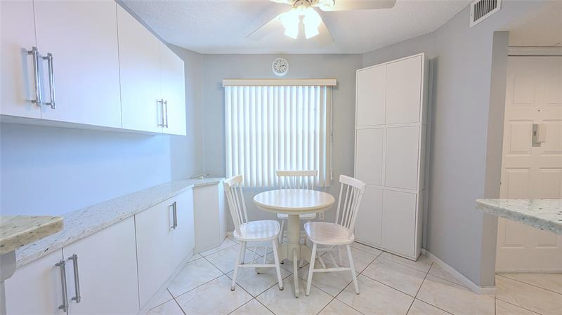 Image 3 of 35 For 1803 Eleuthera Point  E3