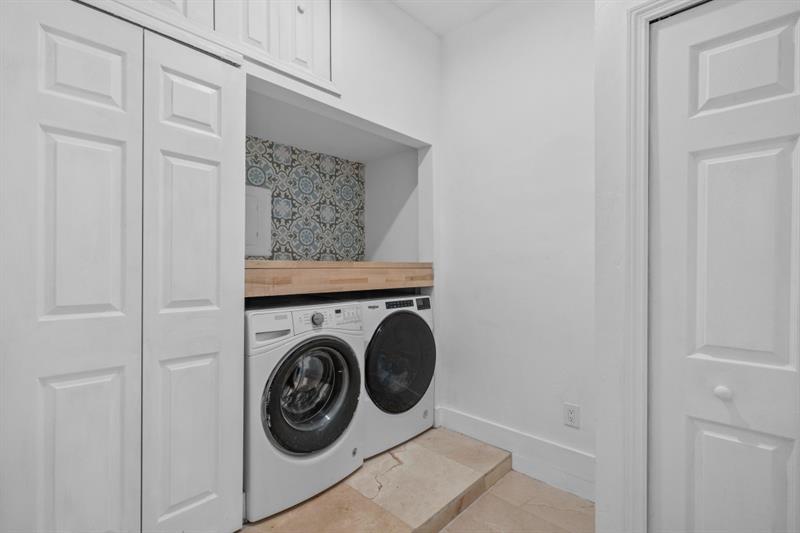 Image 29 of 45 For 15425 84th Ct