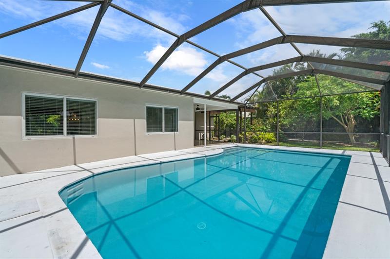 Image 31 of 45 For 15425 84th Ct