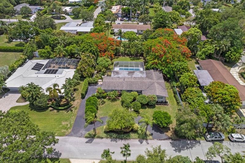 Image 38 of 45 For 15425 84th Ct