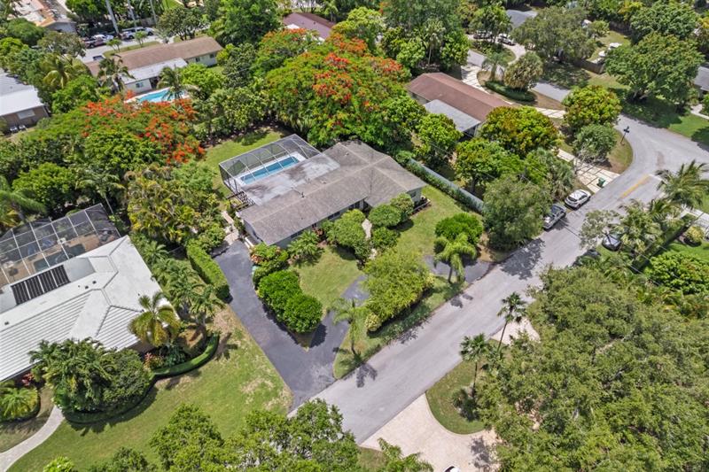 Image 41 of 45 For 15425 84th Ct