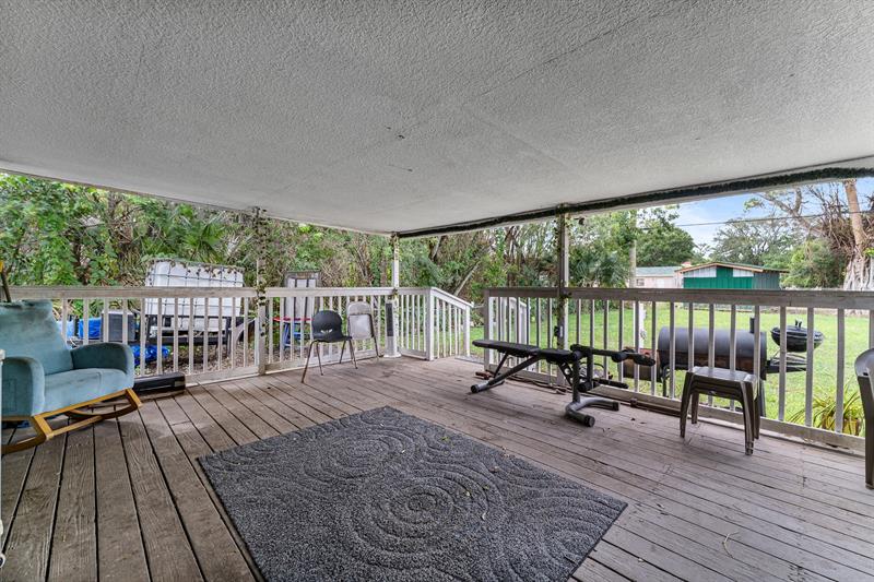 Image 16 of 19 For 2211 44th St