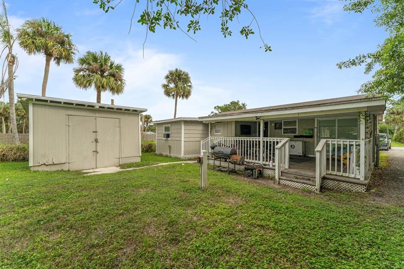 Image 18 of 19 For 2211 44th St