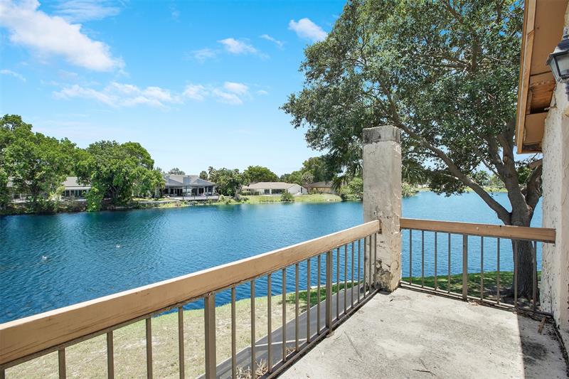 Image 22 of 35 For 248 Wimbledon Lake Dr  248